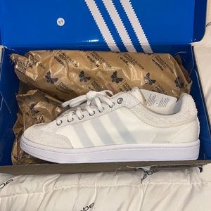 Adidas:Danold Glover American Low limited edition